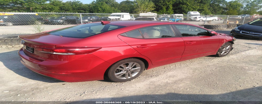 KMHD84LF3HU274181 2017 HYUNDAI ELANTRA photo no. 4