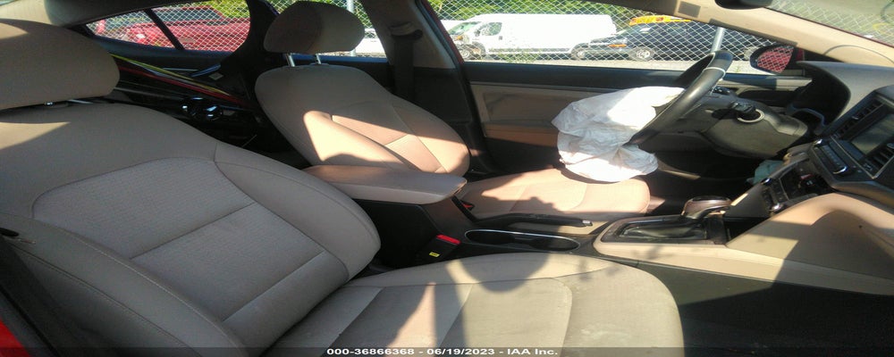 KMHD84LF3HU274181 2017 HYUNDAI ELANTRA photo no. 8