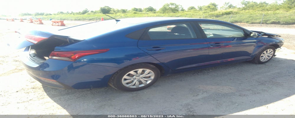 3KPC24A34JE025421 2018 HYUNDAI ACCENT photo no. 4