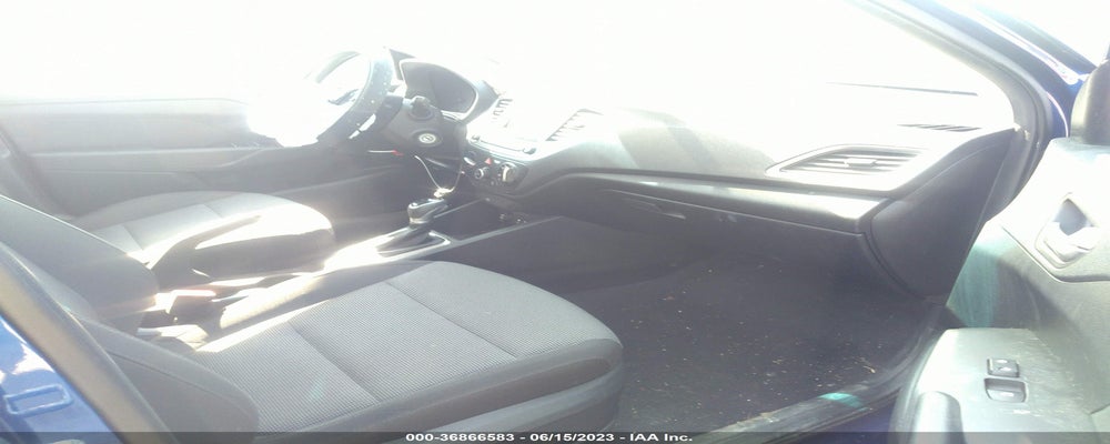 3KPC24A34JE025421 2018 HYUNDAI ACCENT photo no. 5