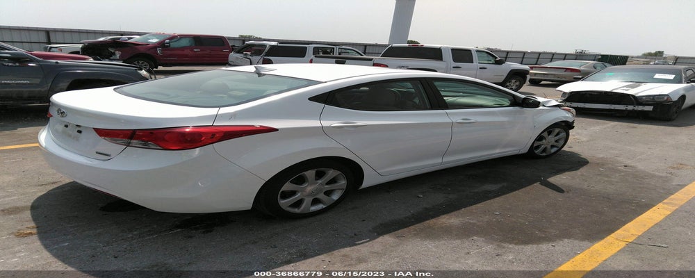 5NPDH4AE9DH309499 2013 HYUNDAI ELANTRA photo no. 4