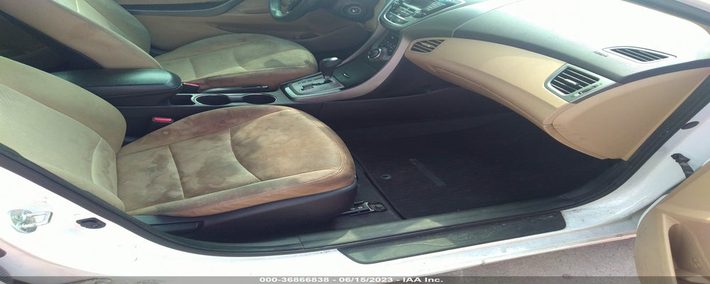 5NPDH4AEXDH307423 2013 HYUNDAI ELANTRA photo no. 5