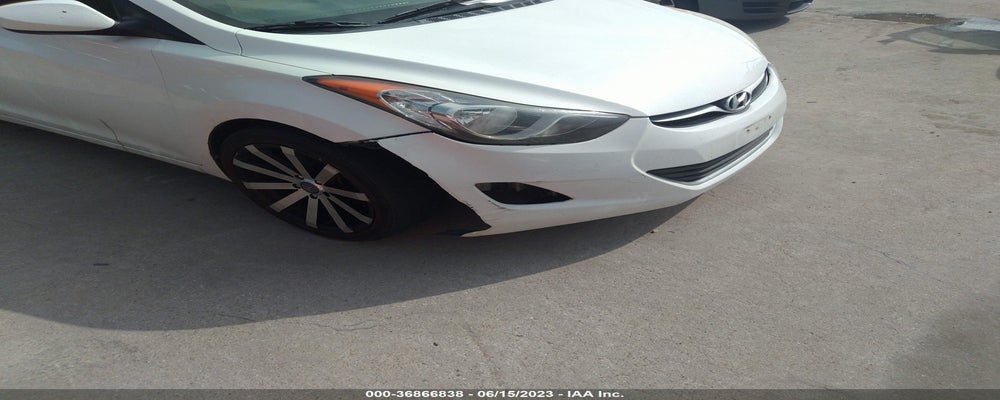 5NPDH4AEXDH307423 2013 HYUNDAI ELANTRA photo no. 6