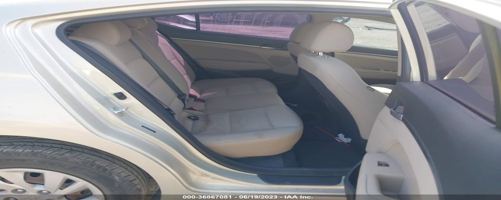 5NPD74LF4HH184023 2017 HYUNDAI ELANTRA photo no. 8