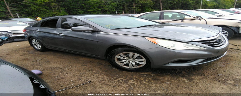 5NPEB4AC8BH172881 2011 HYUNDAI SONATA photo no. 1