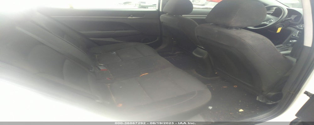 5NPD74LFXJH391215 2018 HYUNDAI ELANTRA photo no. 8