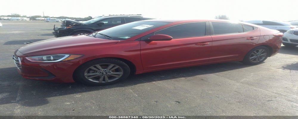 5NPD84LF4JH305068 2018 HYUNDAI ELANTRA photo no. 2