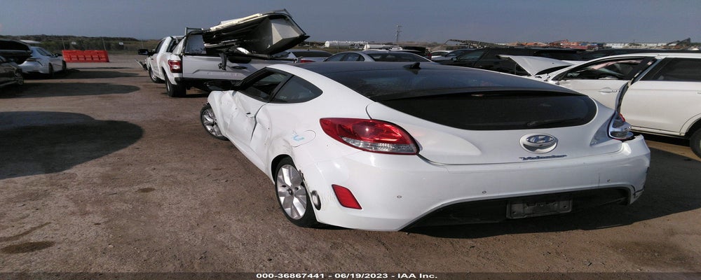 KMHTC6AD6GU253444 2016 HYUNDAI VELOSTER photo no. 3