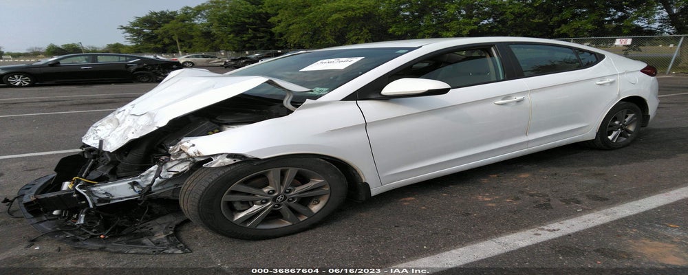 5NPD84LF9JH374869 2018 HYUNDAI ELANTRA photo no. 2