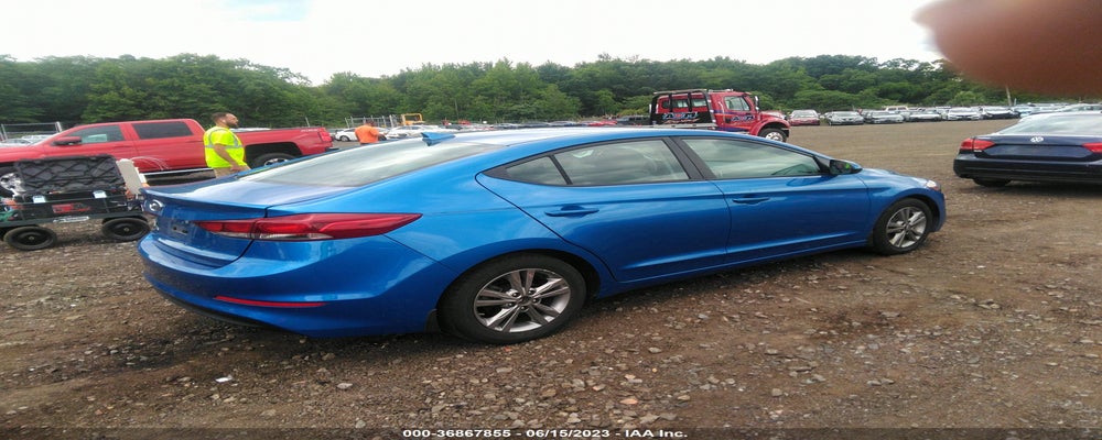 5NPD84LF7JH389211 2018 HYUNDAI ELANTRA photo no. 4