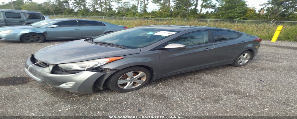 5NPDH4AE1DH420077 2013 HYUNDAI ELANTRA photo no. 2