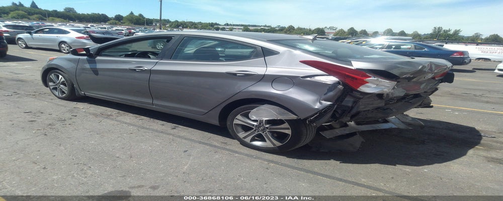 5NPDH4AE3DH182717 2013 HYUNDAI ELANTRA photo no. 3
