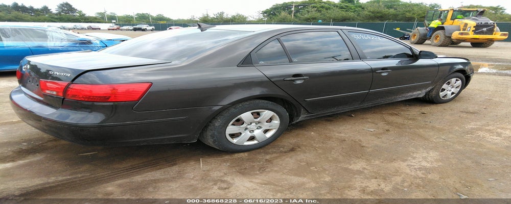 5NPET4AC8AH628745 2010 HYUNDAI SONATA photo no. 4