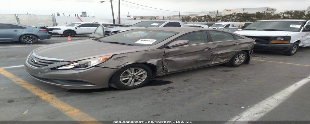 5NPEB4ACXEH901466 2014 HYUNDAI SONATA photo no. 2