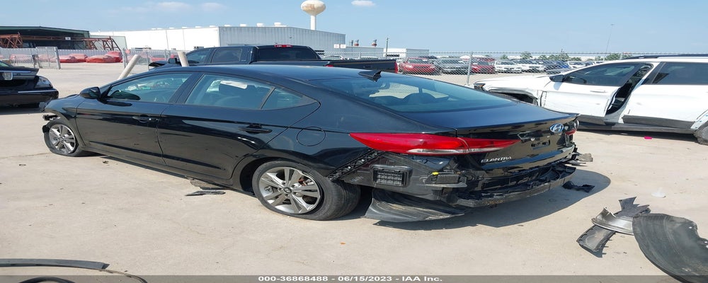 5NPD84LF5JH273621 2018 HYUNDAI ELANTRA photo no. 3