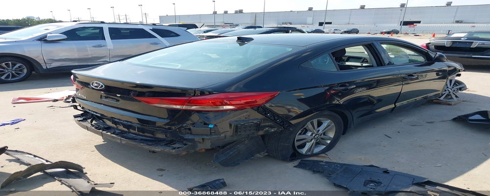 5NPD84LF5JH273621 2018 HYUNDAI ELANTRA photo no. 4