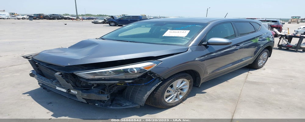 KM8J23A49HU575831 2017 HYUNDAI TUCSON photo no. 2