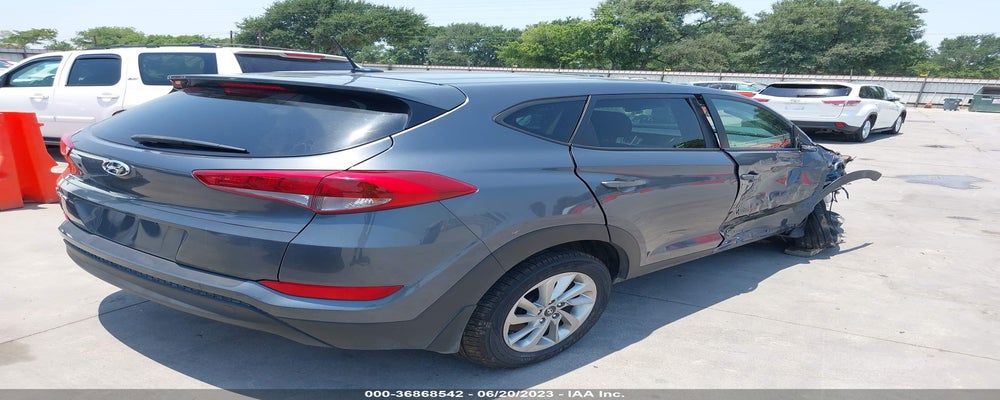 KM8J23A49HU575831 2017 HYUNDAI TUCSON photo no. 4