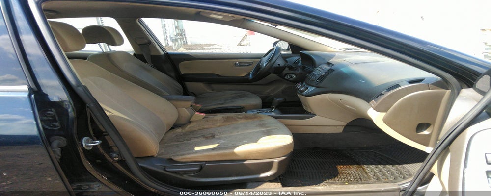 KMHDU4AD9AU854084 2010 HYUNDAI ELANTRA photo no. 5