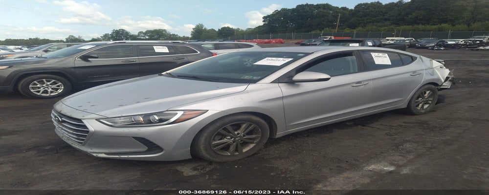 5NPD84LF8JH293927 2018 HYUNDAI ELANTRA photo no. 2