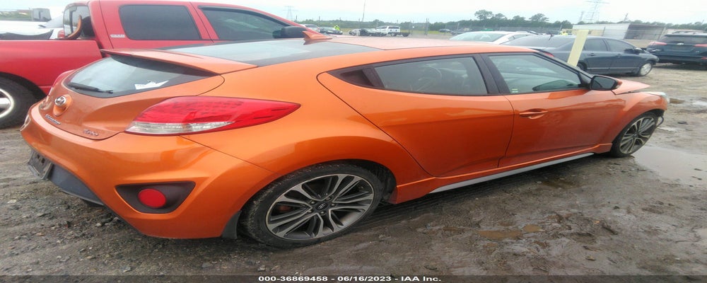 KMHTC6AE5GU280966 2016 HYUNDAI VELOSTER photo no. 4
