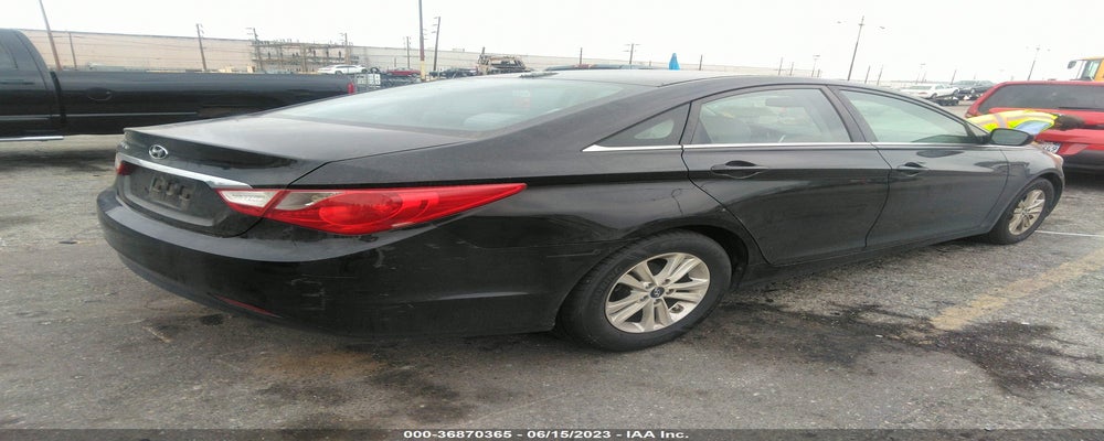 5NPEB4ACXDH798418 2013 HYUNDAI SONATA photo no. 4