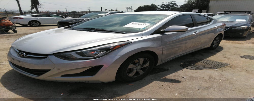 5NPDH4AE1FH645196 2015 HYUNDAI ELANTRA photo no. 2