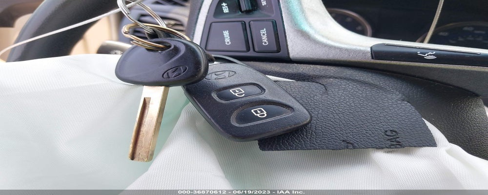 KMHCT4AE6GU080327 2016 HYUNDAI ACCENT photo no. 11