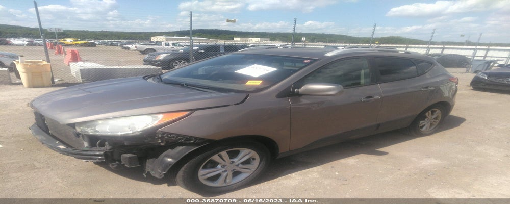 KM8JU3AC1BU213503 2011 HYUNDAI TUCSON photo no. 2