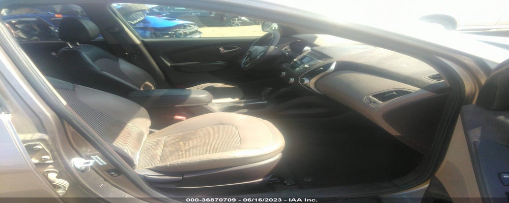 KM8JU3AC1BU213503 2011 HYUNDAI TUCSON photo no. 5