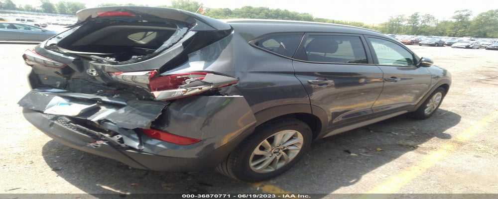 KM8J33A48HU405909 2017 HYUNDAI TUCSON photo no. 4