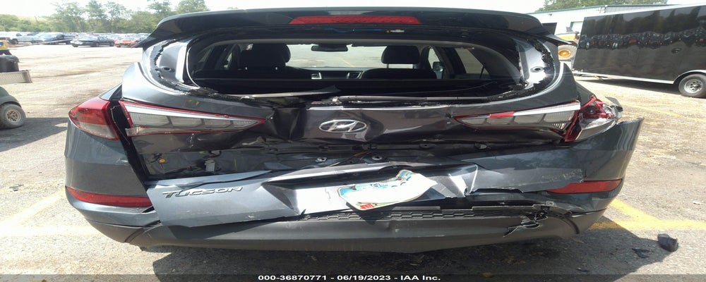 KM8J33A48HU405909 2017 HYUNDAI TUCSON photo no. 6