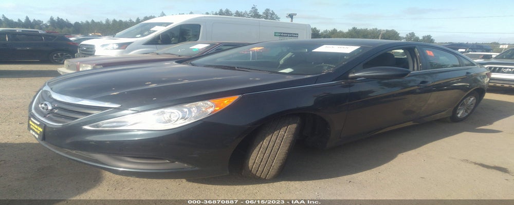 5NPEB4AC3EH907111 2014 HYUNDAI SONATA photo no. 2