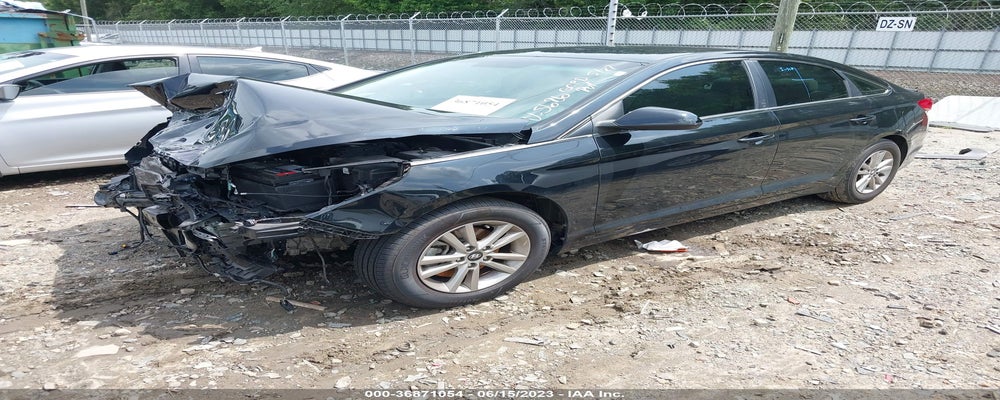 5NPE24AF2FH185626 2015 HYUNDAI SONATA photo no. 2