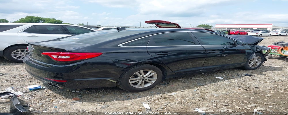 5NPE24AF2FH185626 2015 HYUNDAI SONATA photo no. 4