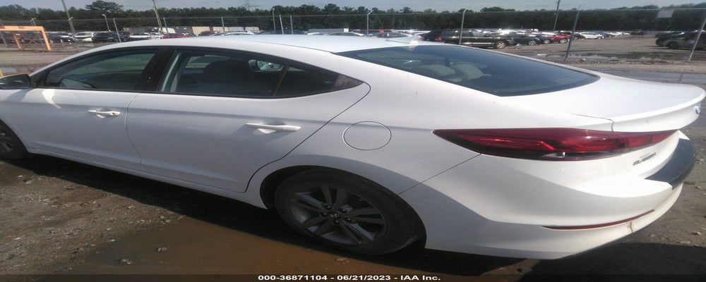 5NPD84LF3HH144769 2017 HYUNDAI ELANTRA photo no. 3