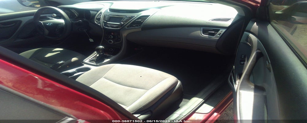 5NPDH4AE8FH601373 2015 HYUNDAI ELANTRA photo no. 5