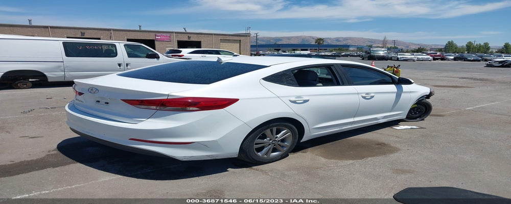 5NPD84LF6HH049302 2017 HYUNDAI ELANTRA photo no. 4