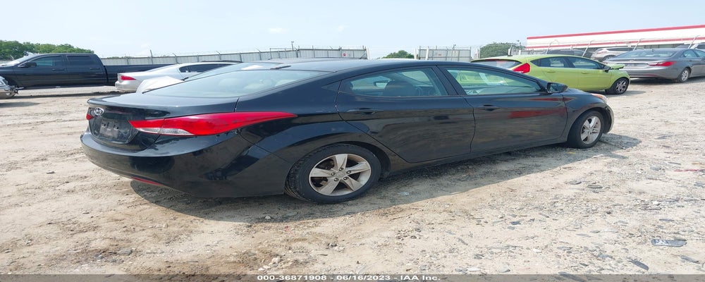 KMHDH4AE0CU352130 2012 HYUNDAI ELANTRA photo no. 4