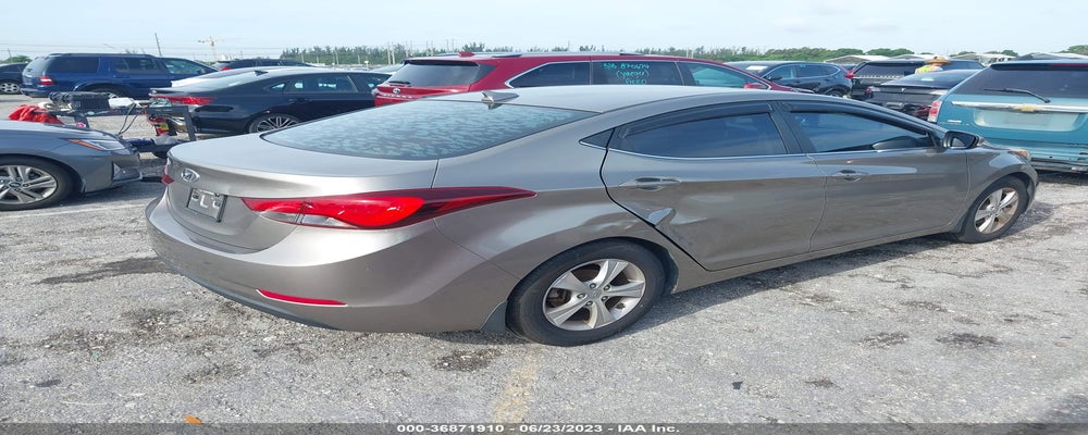 5NPDH4AE5GH791974 2016 HYUNDAI ELANTRA photo no. 4