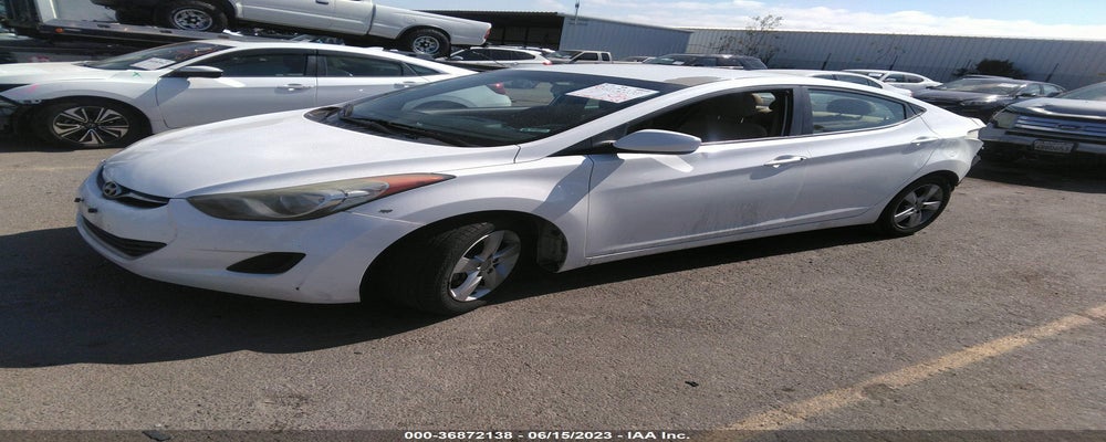 5NPDH4AE8DH346687 2013 HYUNDAI ELANTRA photo no. 2