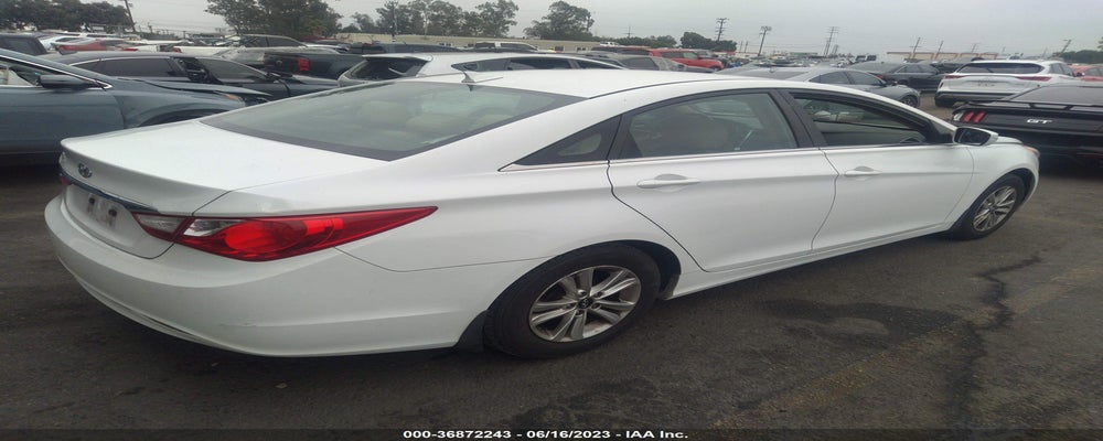 5NPEB4AC1DH644521 2013 HYUNDAI SONATA photo no. 4