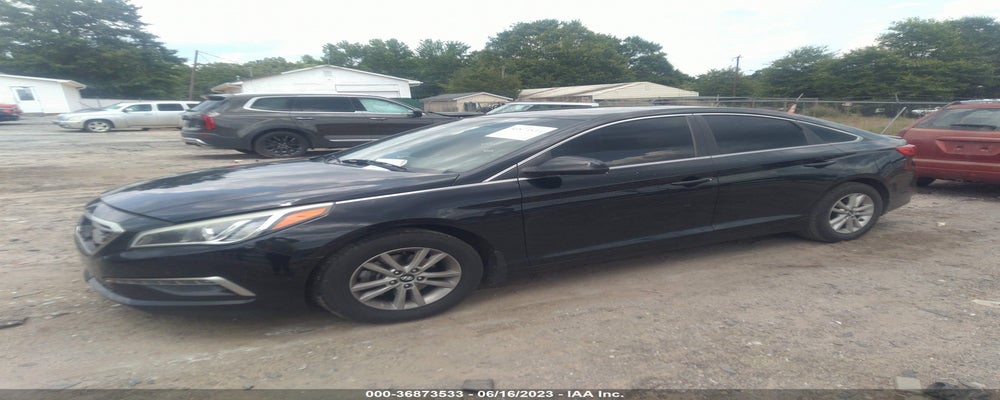 5NPE24AF0FH187505 2015 HYUNDAI SONATA photo no. 2