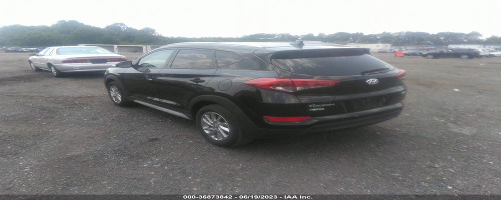 KM8J3CA44JU727923 2018 HYUNDAI TUCSON photo no. 3