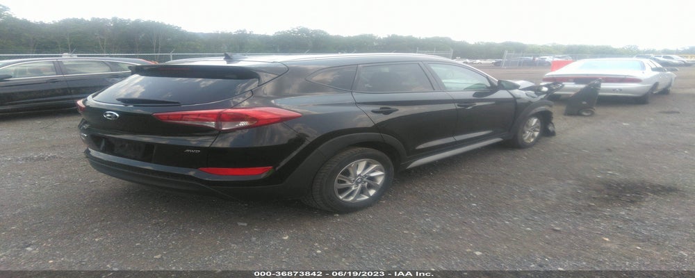 KM8J3CA44JU727923 2018 HYUNDAI TUCSON photo no. 4