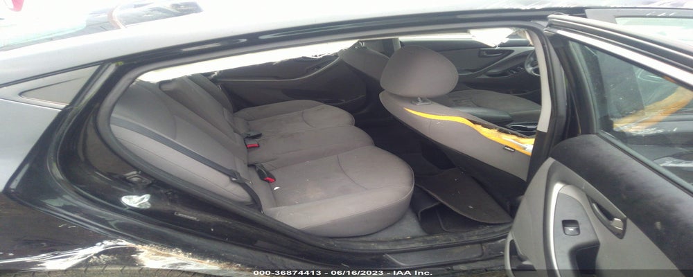 5NPDH4AE2GH690570 2016 HYUNDAI ELANTRA photo no. 8