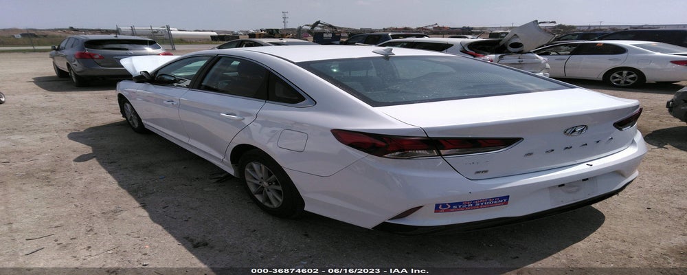 5NPE24AF8JH693365 2018 HYUNDAI SONATA photo no. 3