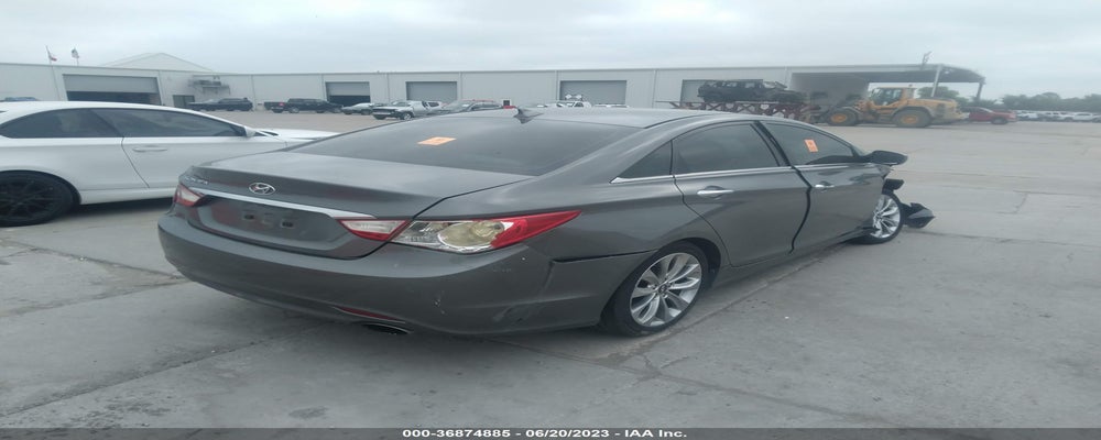 5NPEC4AC5DH649279 2013 HYUNDAI SONATA photo no. 4