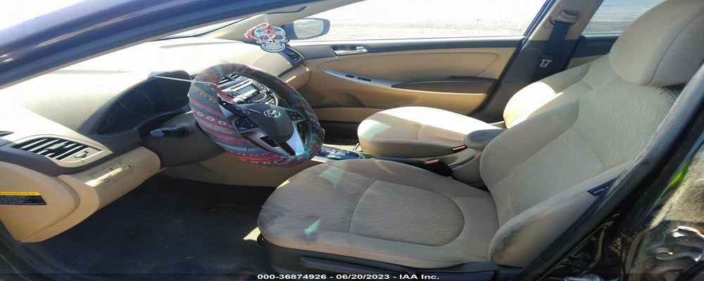 KMHCU4AE2DU584138 2013 HYUNDAI ACCENT photo no. 5