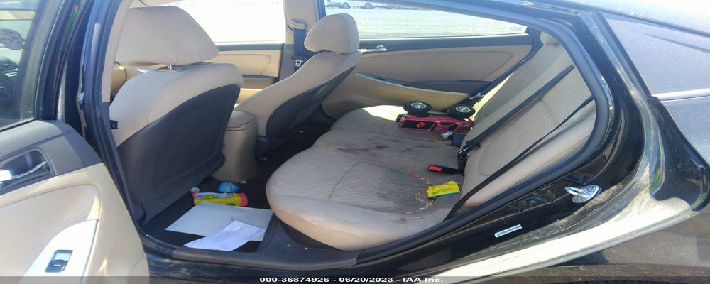 KMHCU4AE2DU584138 2013 HYUNDAI ACCENT photo no. 8